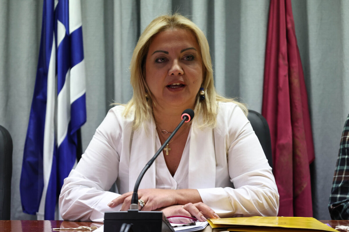 Νέα απάντηση της Καρυστιανού στην "Συμπαράταξη Λαρισαίων"